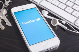 Necesita tu empresa estar en twitter